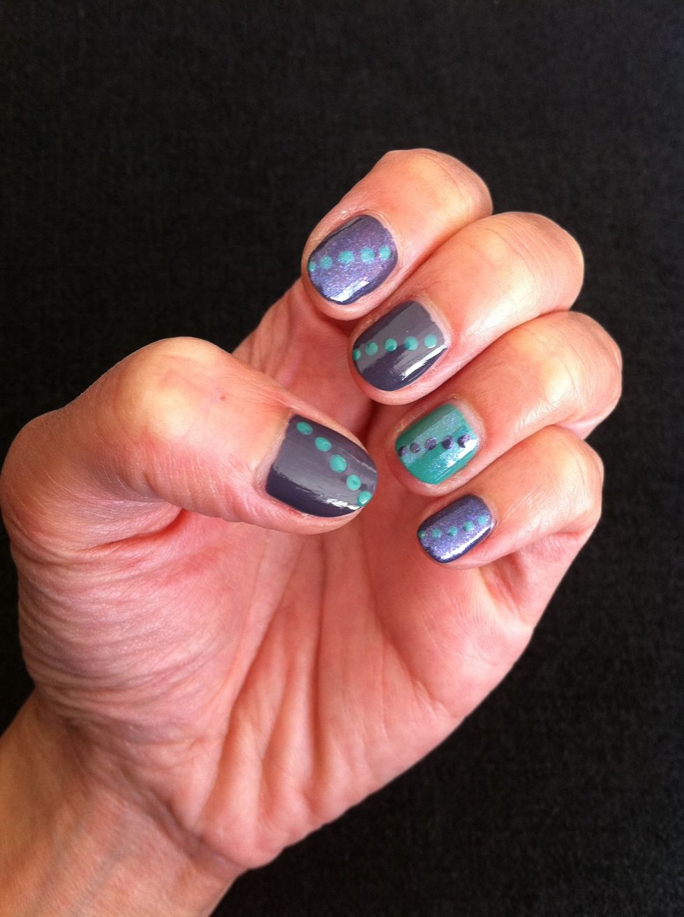 I applied pearl nail polish on my accent finger, my pink and index finger.