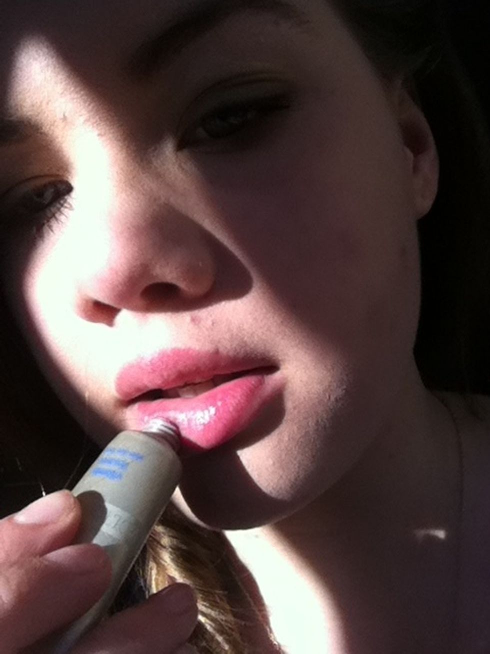 I apply molten brown vitamin lip savour to my lips to nourish them. Any balm will do just fine.