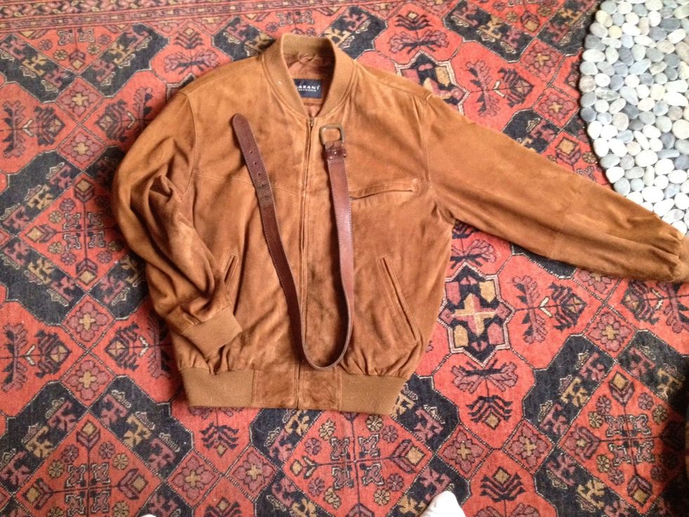 I bought the coat and the belt secondhand for 14,60 $ the coat was size XXL and the belt was 36 inc.