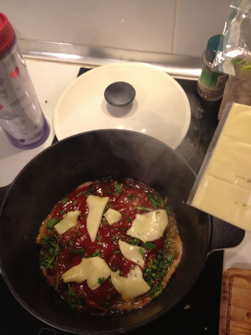 I can find any good cheese, so i use one of those sandwich cheddar sheets. U can use mozzarella, cheddar, and cheese that goes soft with heat.