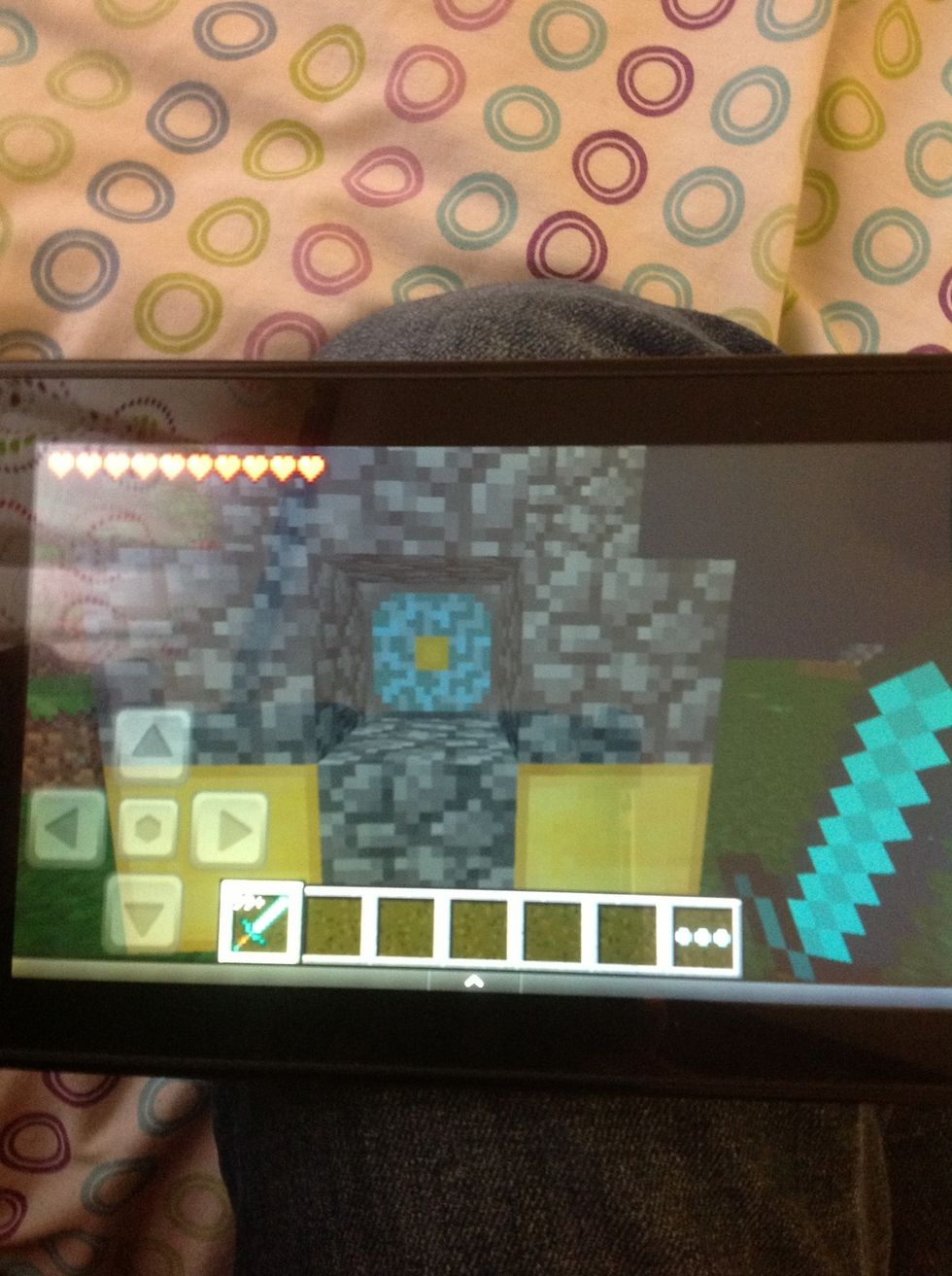 I changed it to survival via pocket inveditor. You tap the reactor with a sword. I believe u need iron or better. I'm using diamond.