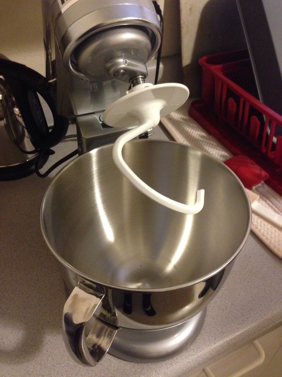 I cheated and used my kitchen aid to make. Otherwise, you have to kneed the bread for 10 minutes.