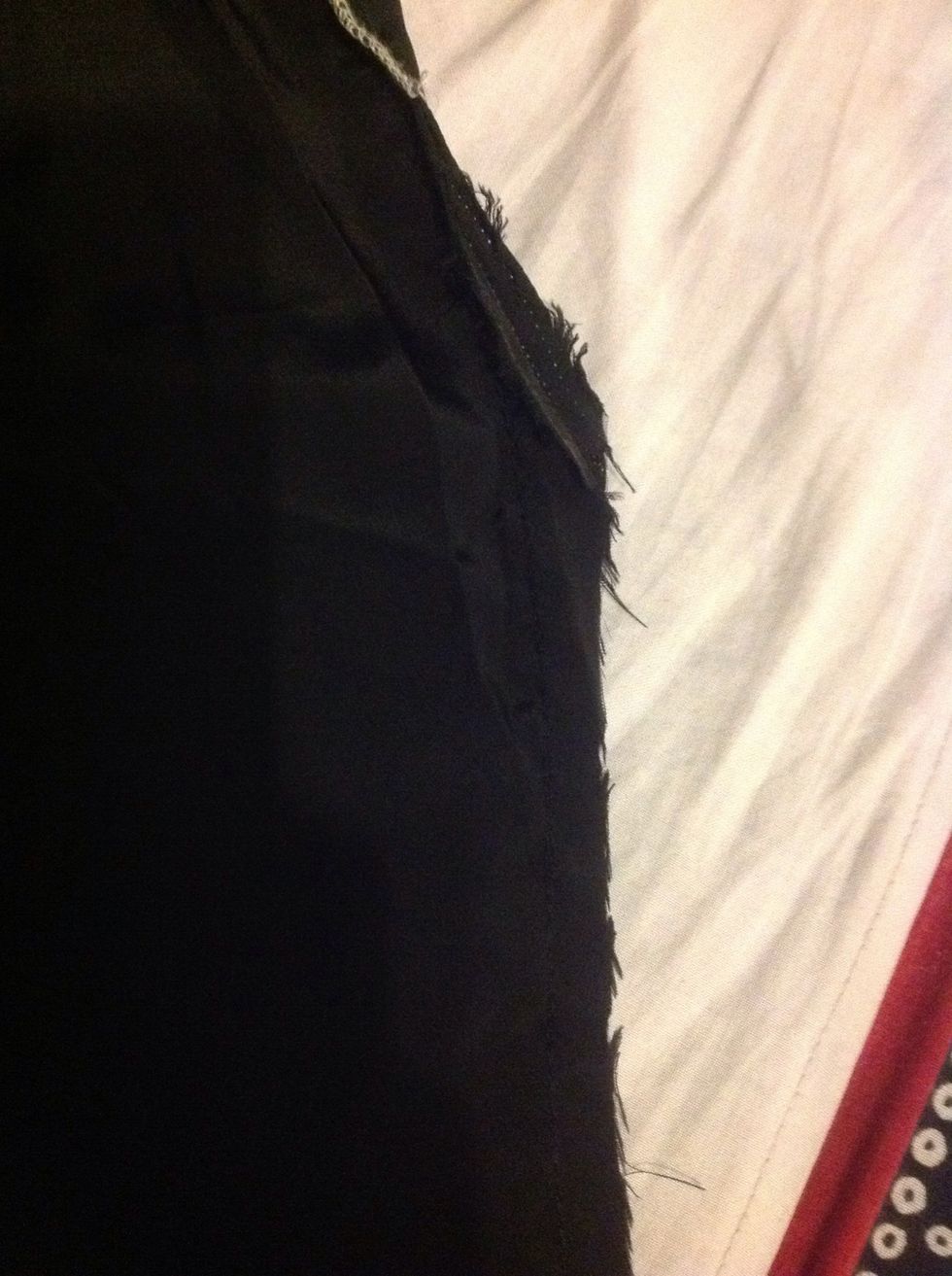 I cut that triangular piece on both the sides. And stitched from top to bottom.