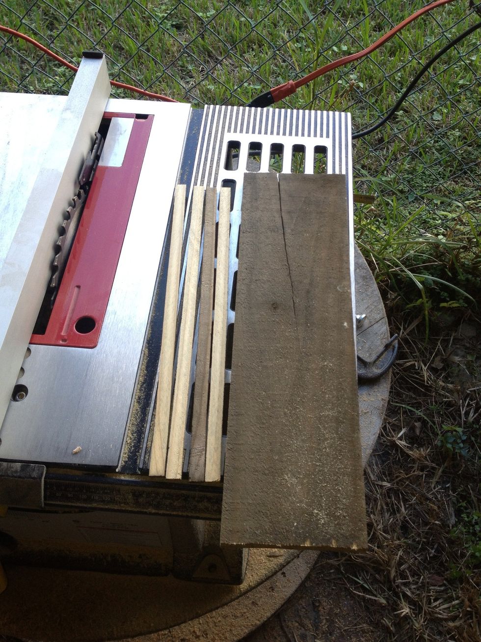 I cut thin strips for an inlay