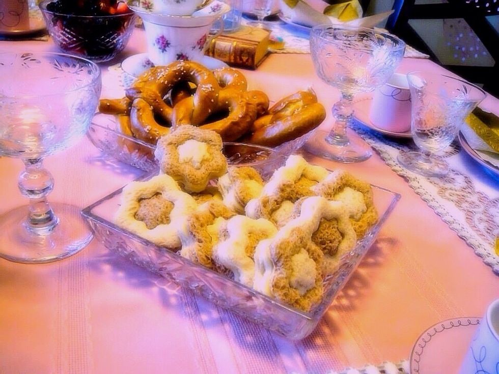 I enjoyed making little tea sandwiches (see my other guide for instructions)