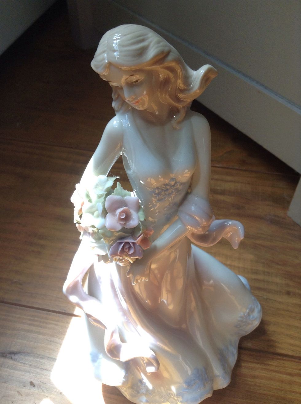 I found a simpler backround, but this picture is at a weird angle. Play around with the angles to find which one captures the subject best.