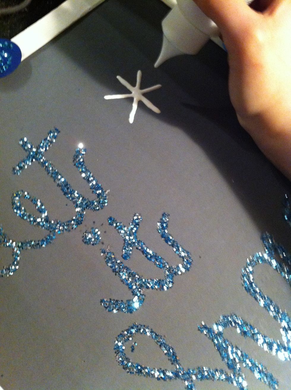 I found these awesome tips to put on paint bottles. Makes drawing with paint easier.