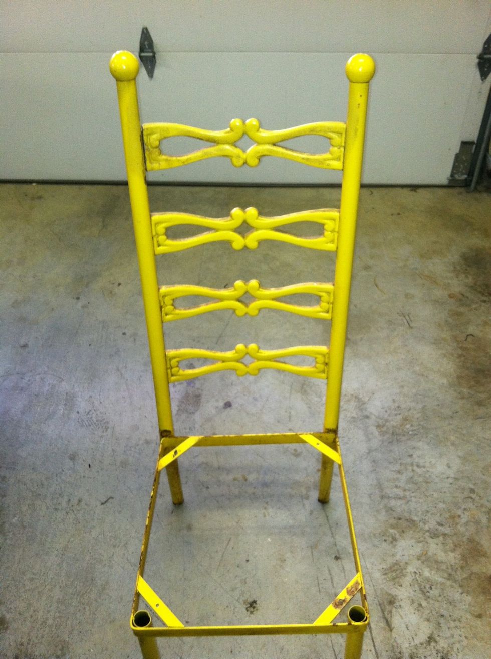 I found this medal chair sitting by a dumpster. Immediately I brought it home.