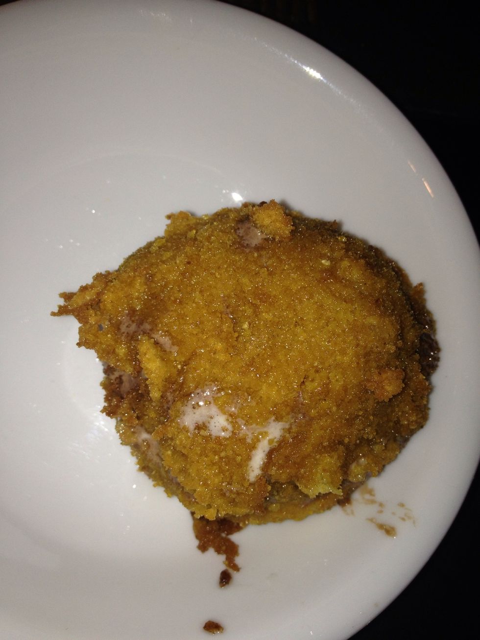 I fried the ball for like 3-4 mins until golden brown like the picture above so this is the end result Must serve right away