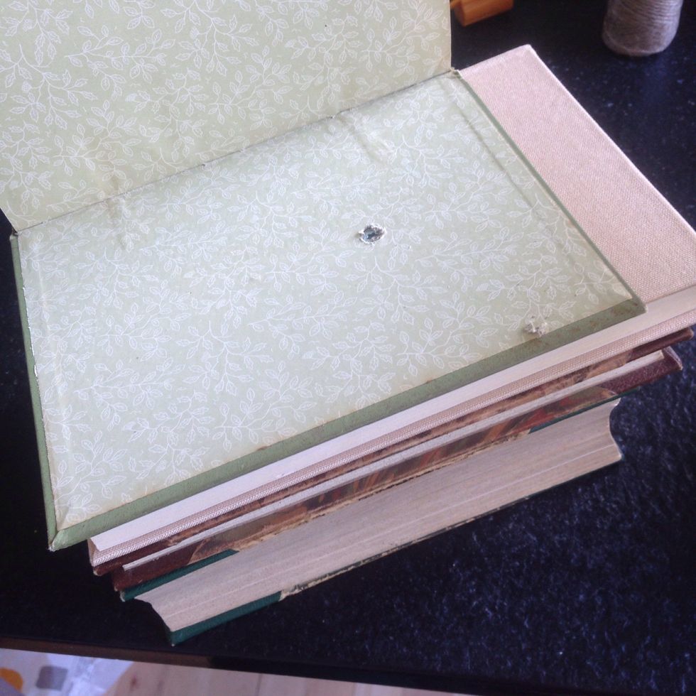 I glued two more books and added a final screw