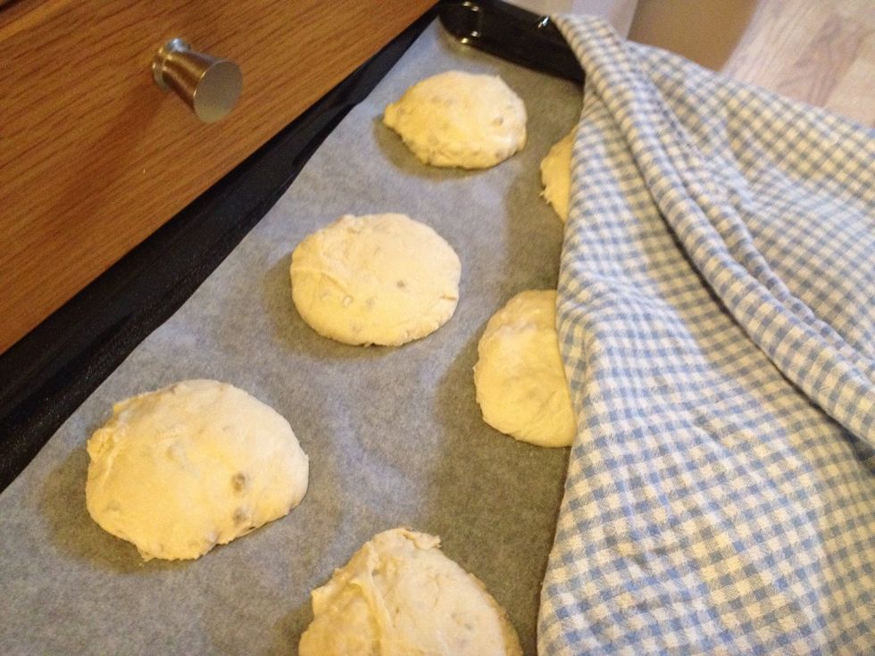 I got about 10 buns.