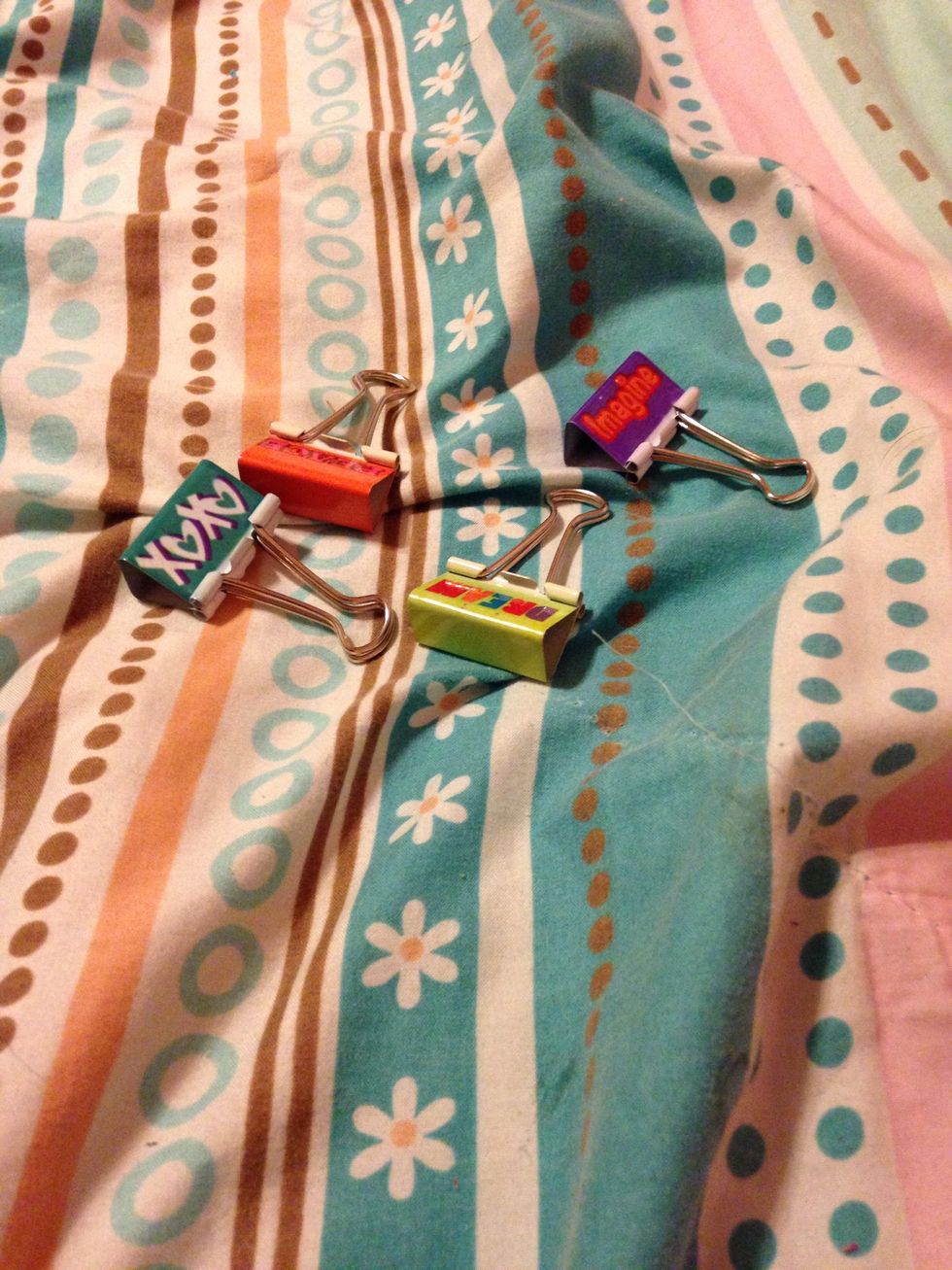 I got these cute encouraging binder clips for a dollar last year at Dollar General.