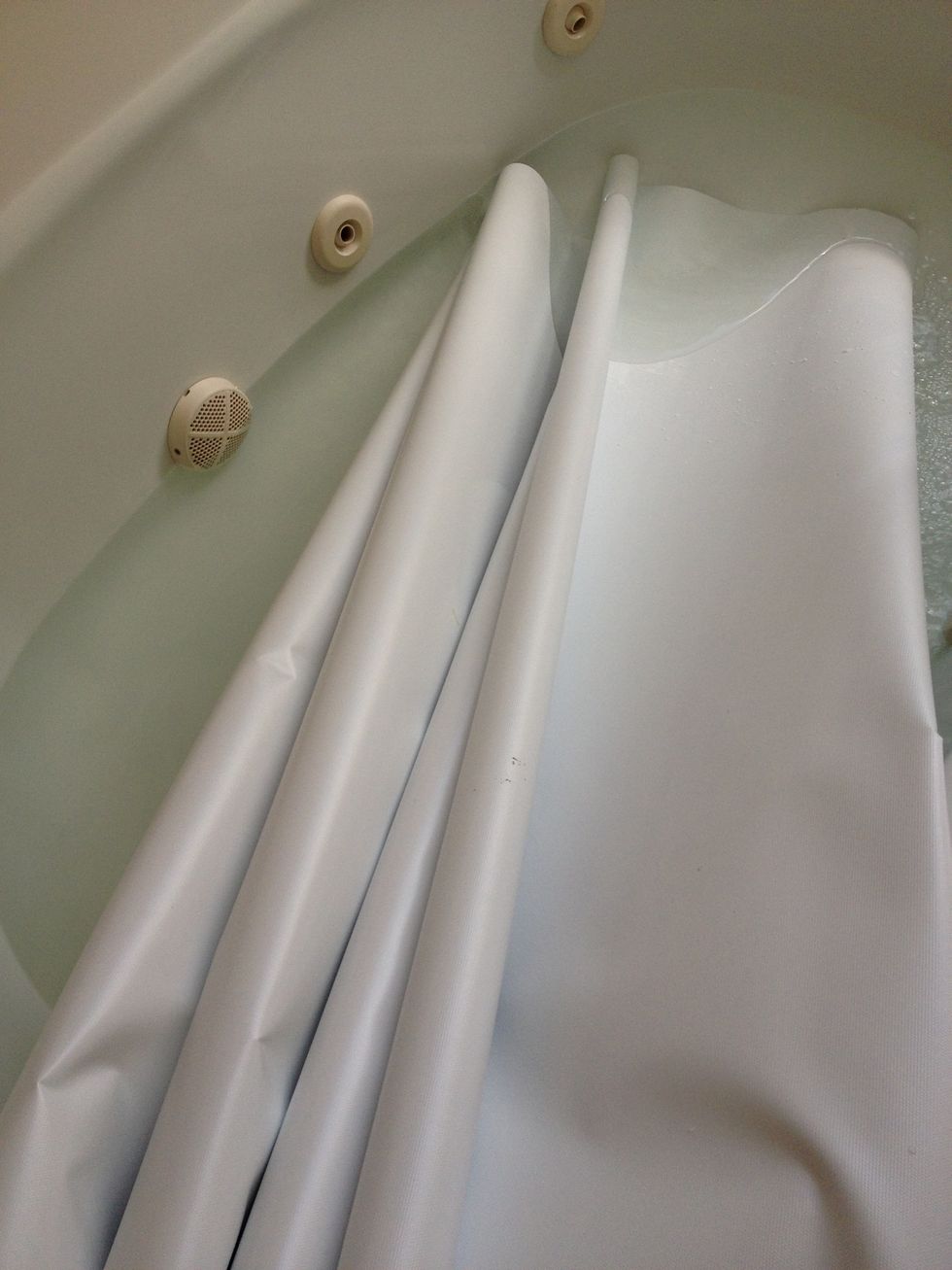 I have loosely pleated the blind. Either soak it or wipe it down.