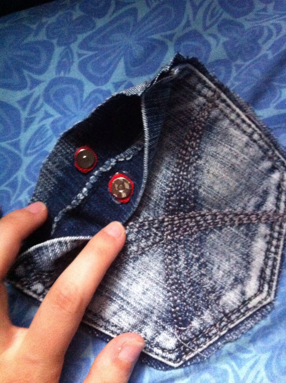 I hot glue gunned them to the cut-out pocket, this way I can open and close the pocket and not worry about things falling out. I plan on storing bills in here \ud83d\udcb8\ud83d\udc4d