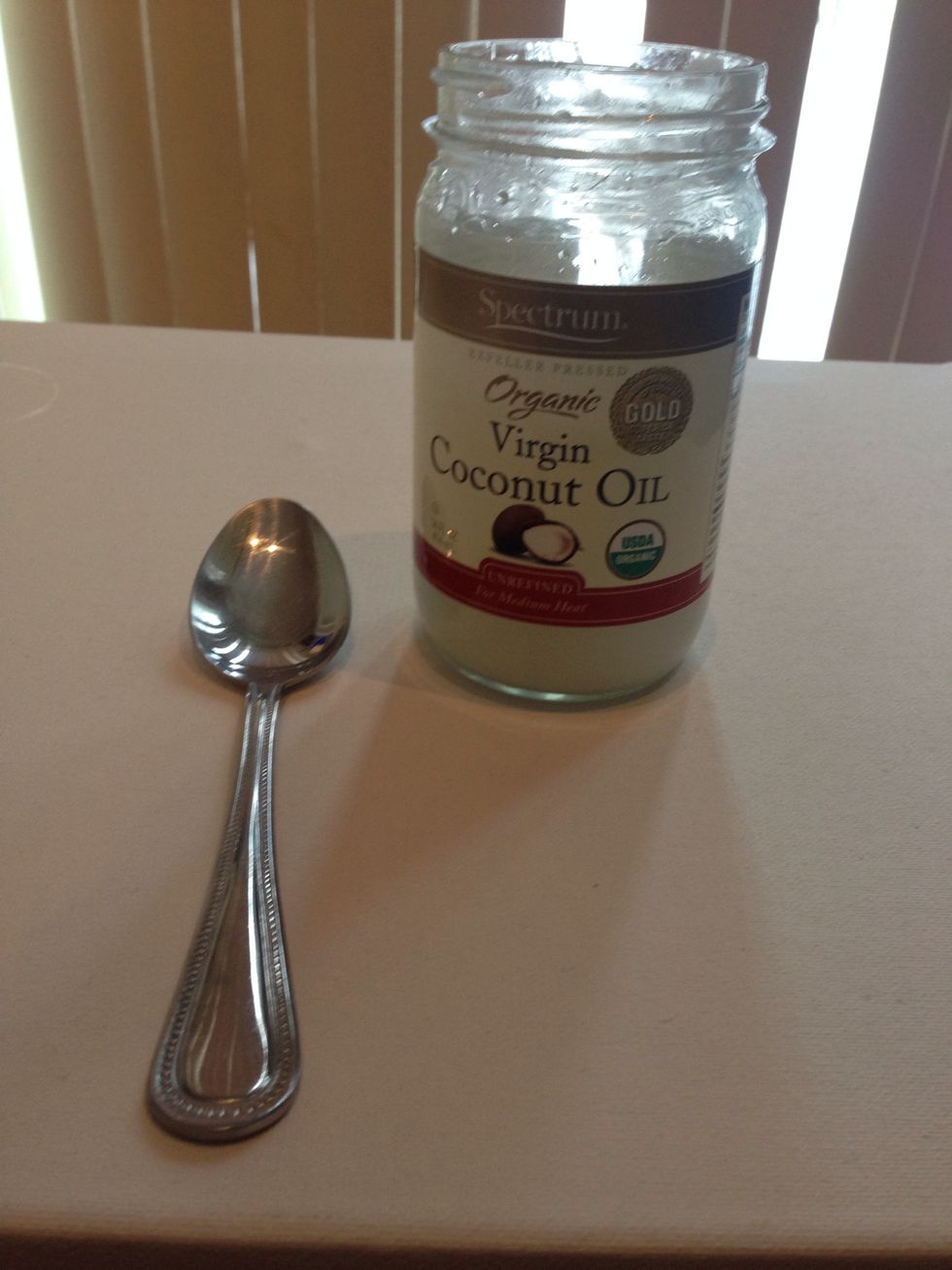 I just used a spoon full of the coconut oil, a little goes a long way. The organic unrefined smells delicious, and absorbs really well.