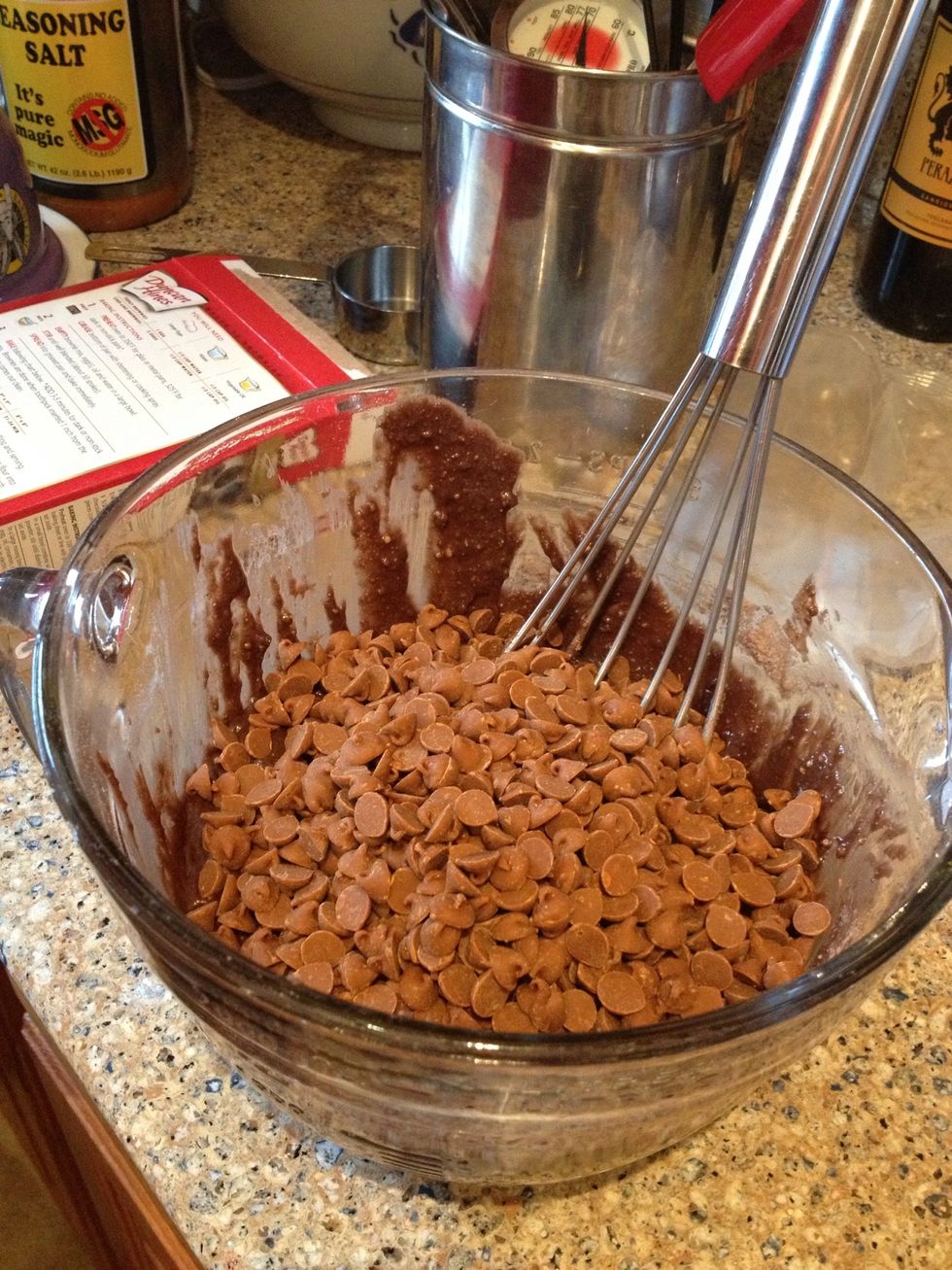 I know the whole bag is quite excessive, but there's got to be a party going on in that brownie bite AND in your mouth when you bite into it so...