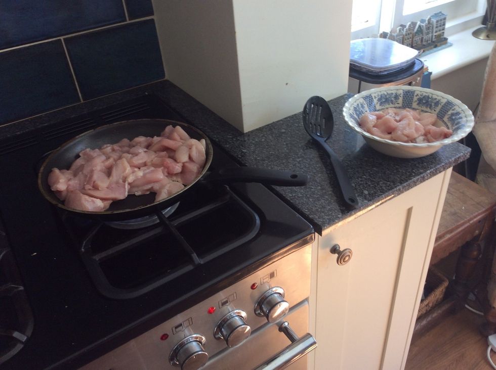 I learnt that you only need to put half the chicken in at a time remember to put a bit of oil over the top