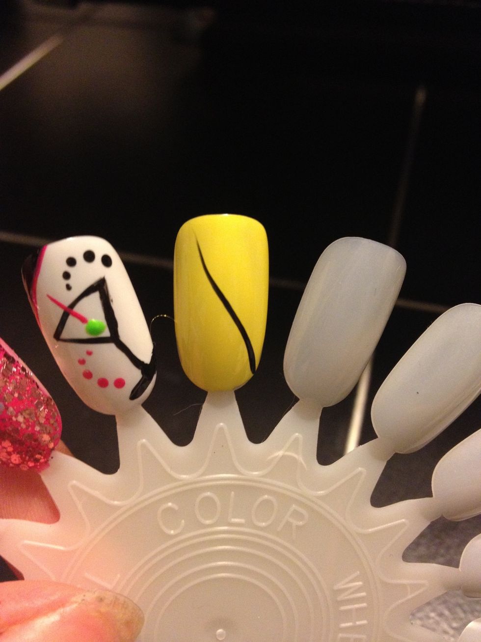 I like my zebra stripes to go from side to side, and I work from the inside out. This way there is never over crowding of stripes, however you choose your preferred method :)