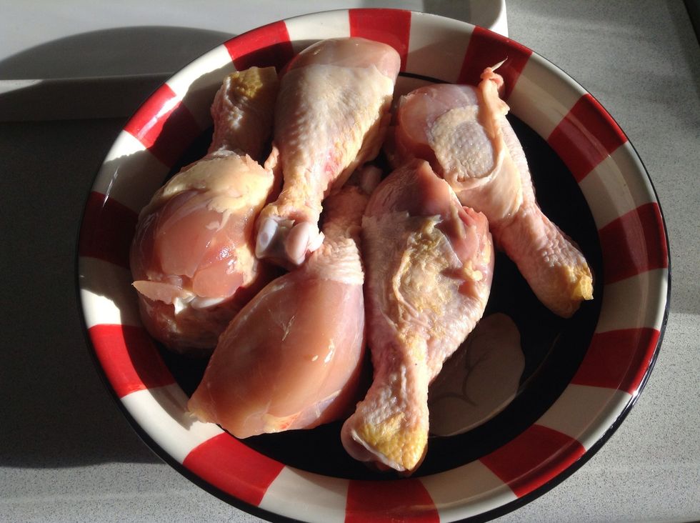 I like to precook the drums for few minutes before cooking the dish