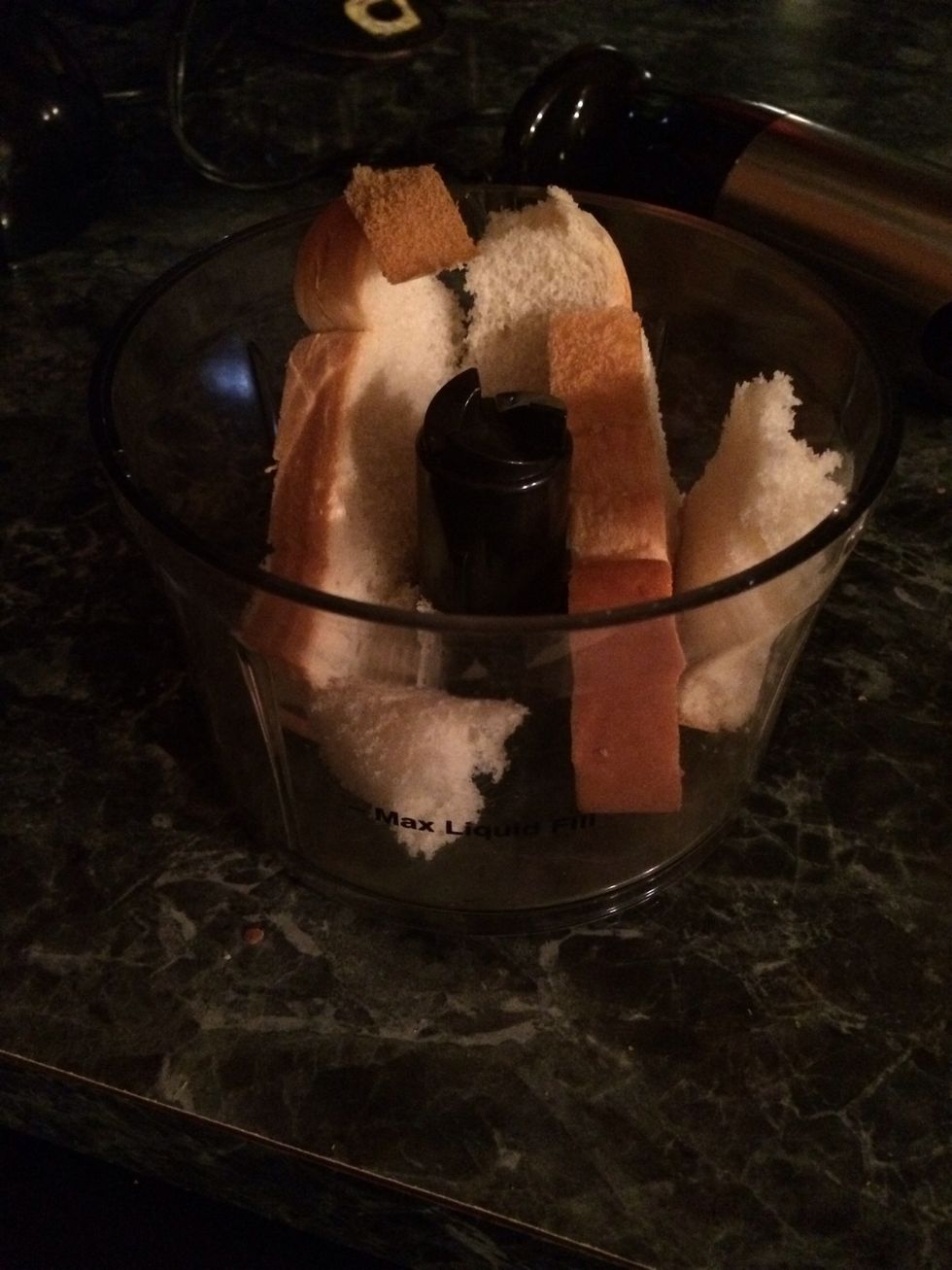 I like to use fresh bread when making meatloaf as well as meatballs. It makes the meat so tender. Yum\u263a\ufe0f so I'll be using my mini proc. to make it into breadcrumbs.