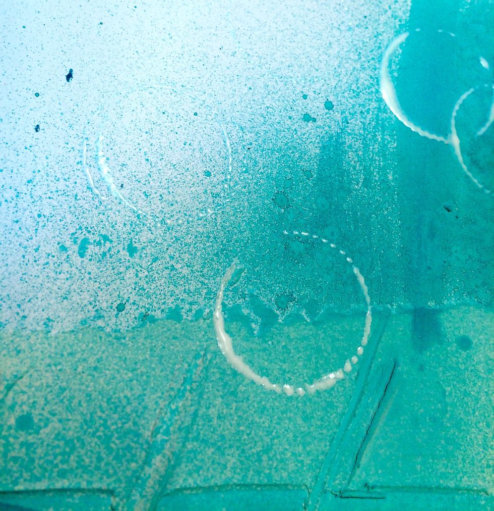 I love how the dots on the bottom of the jar shown up. An added bonus!