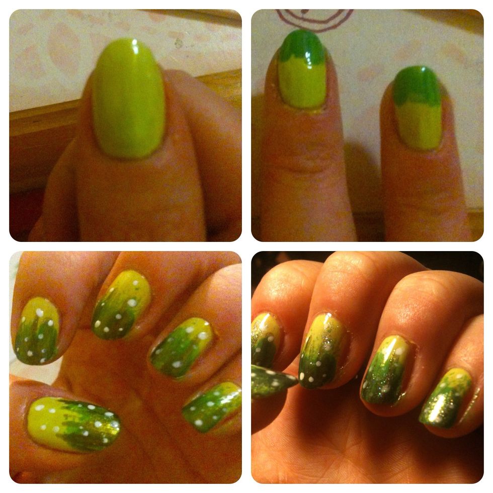 I love this because it's so easy, you don't have to be very careful. I kept this on for over 2 days which is saying a lot seeing as my manicures don't usually last 24 hours (I get bored...)
