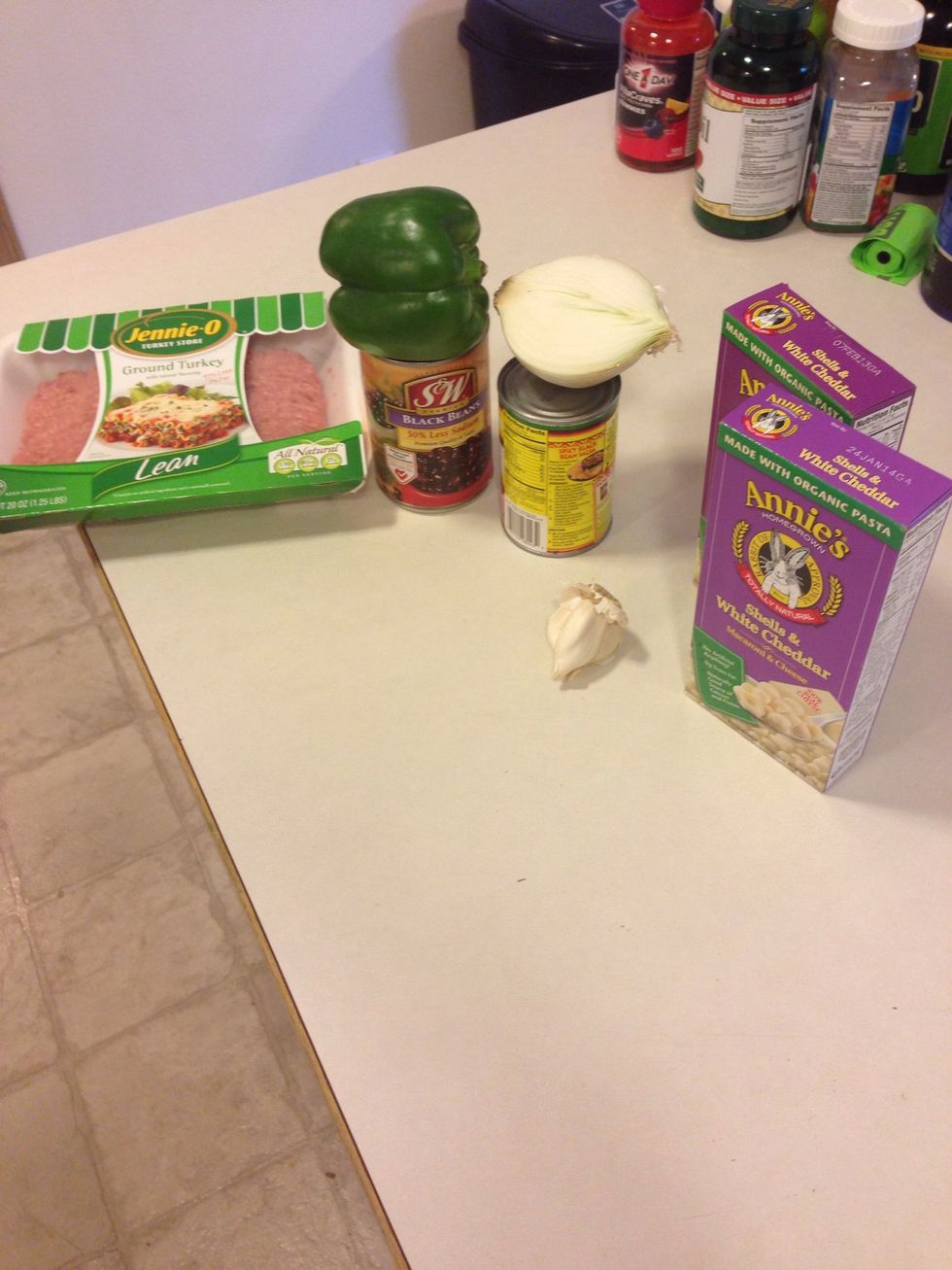 I love this meal, it's fast and tastes great. You can make your own macaroni and cheese from scratch if preferred, I just didn't have time and most families have Mac and cheese in the cupboard!