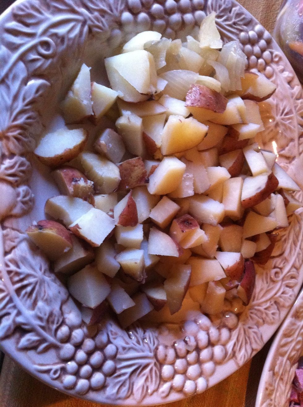 I'm also using the left over potatoes and onions from Guinness corned beef recipe