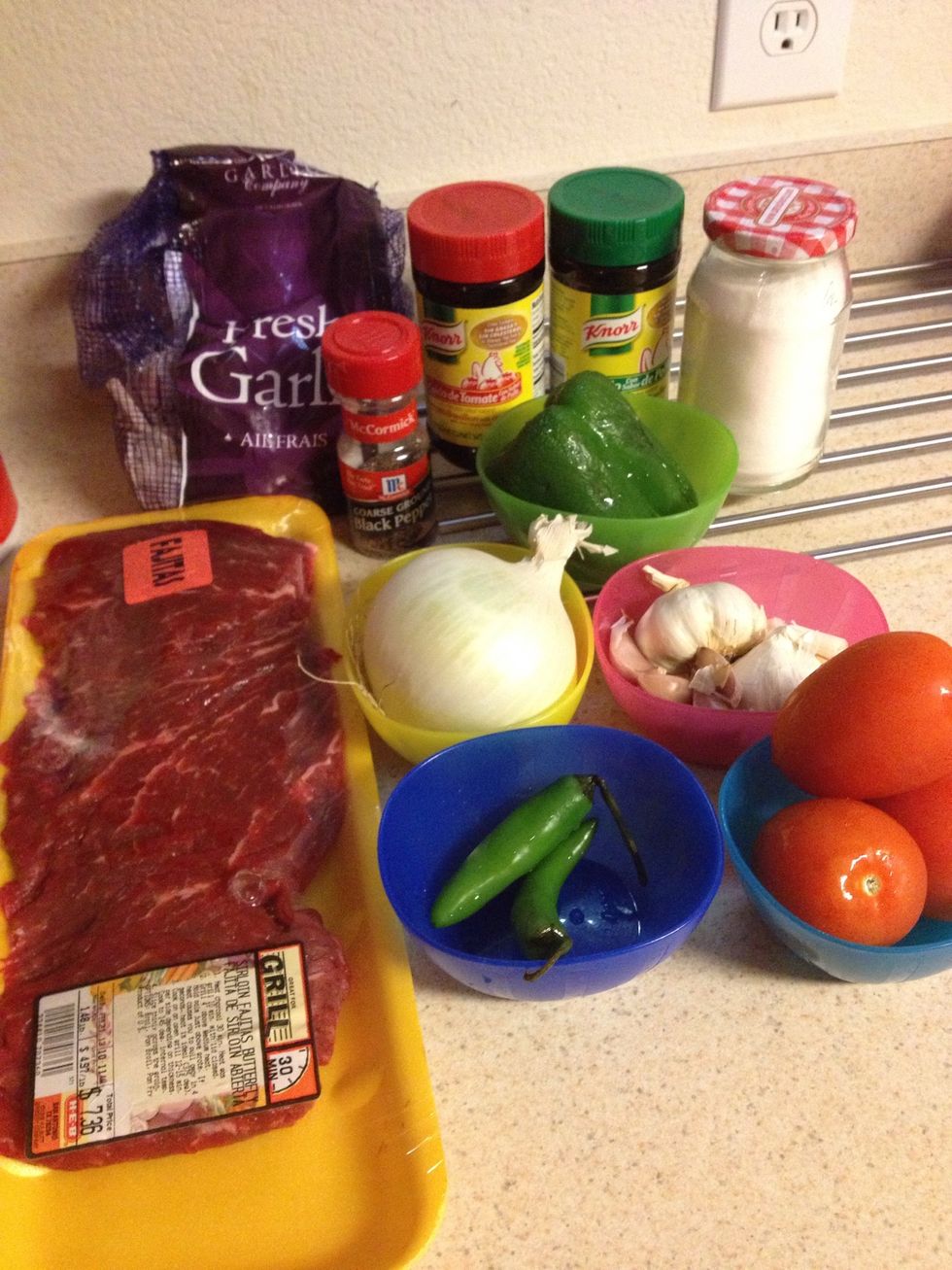 I'm using Fajitas, because I couldn't find puntas de filete.\ud83d\ude15