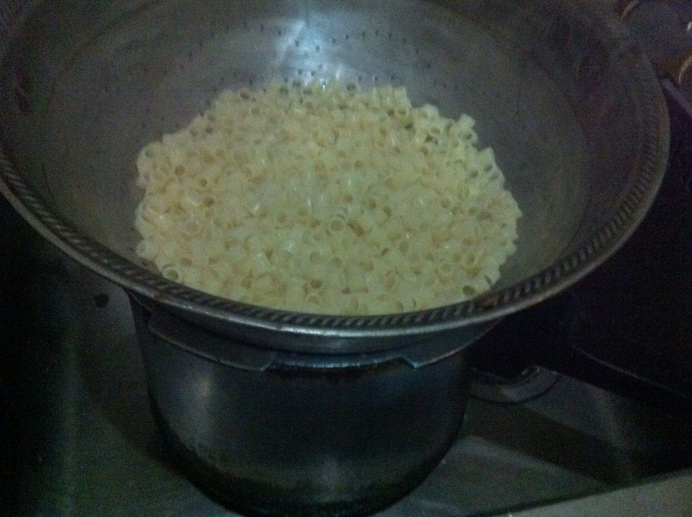 I'm using pot under my sieve as I'm going to use same water for my other shape of pasta