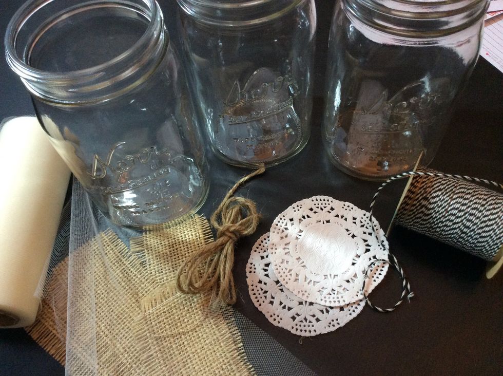 I made 3 jars for this particular project (5, 10 and 20 year anniversaries). You can make as many as you'd like, one to highlight each milestone anniversary of your choice.