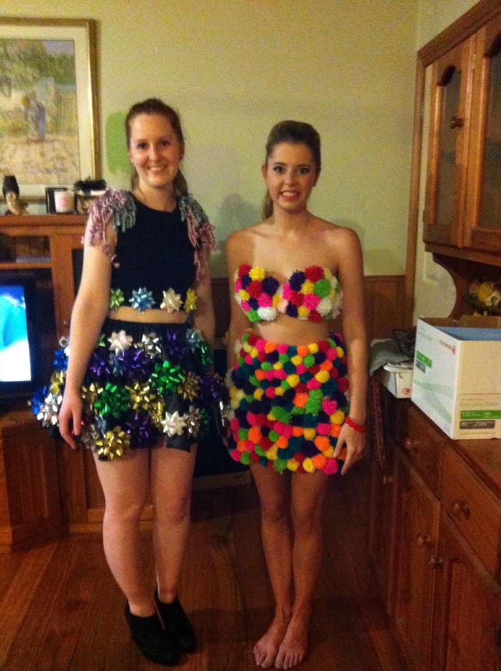 I made a pom pom dress :) I made around 400 pom poms :)
