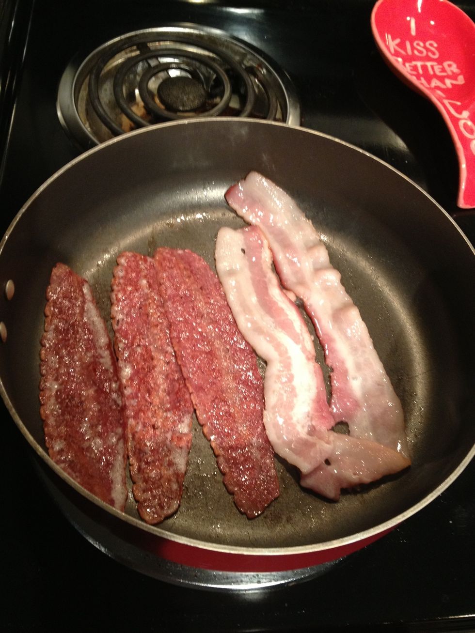 I mixed turkey bacon with regular bacon