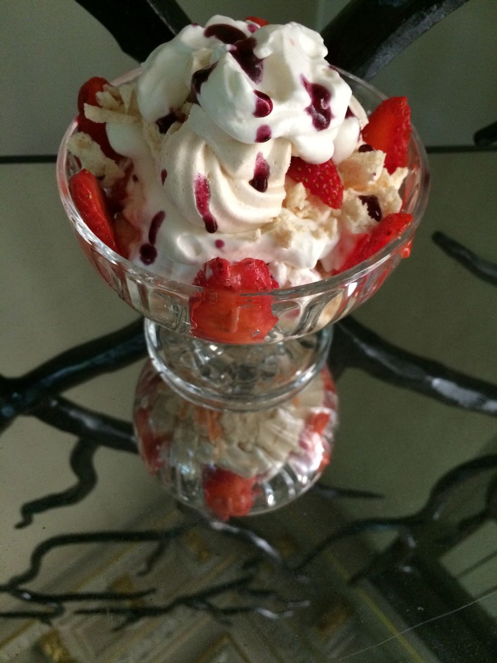 I put few drops of raspberry sauce for the color. Or you could use few drops of old balsamic