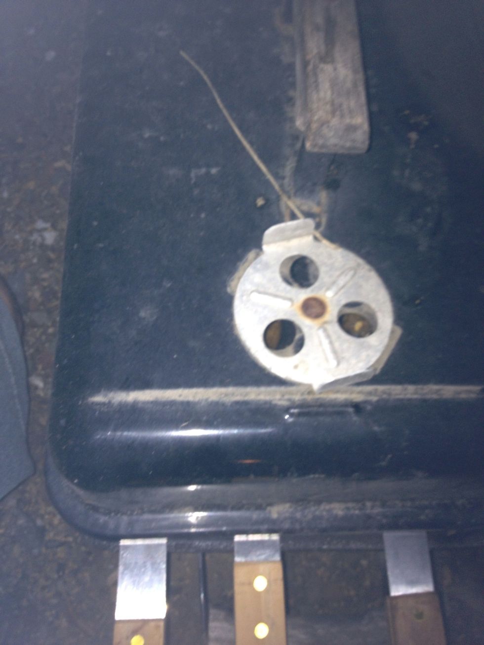 I put the lid on for a minute once both sides were slightly charred . Rotate Kababs every minute or so altering position/side/direction. You want them evenly cooked for 10 minutes.