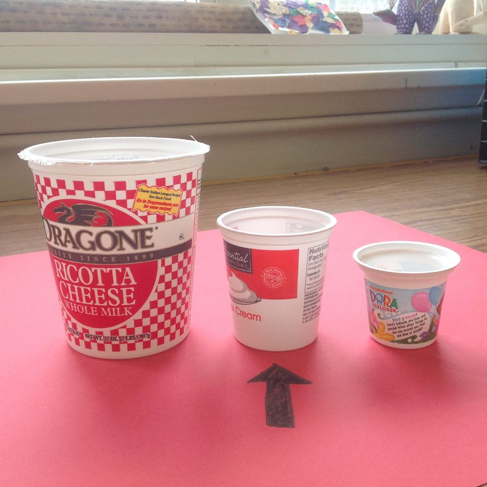 I recommend that to begin, you use a regular size yoghurt tub. Very large cups are time consuming and very small are tricky until you build some skills.