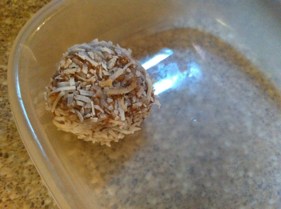 I rolled the mixture with about one tablespoons amount, this made ten.