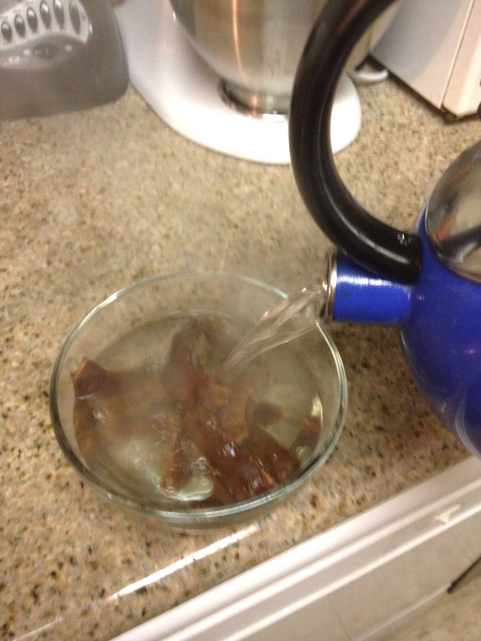 I soaked the pods in boiling water for 20 minutes to soften up the pulp.