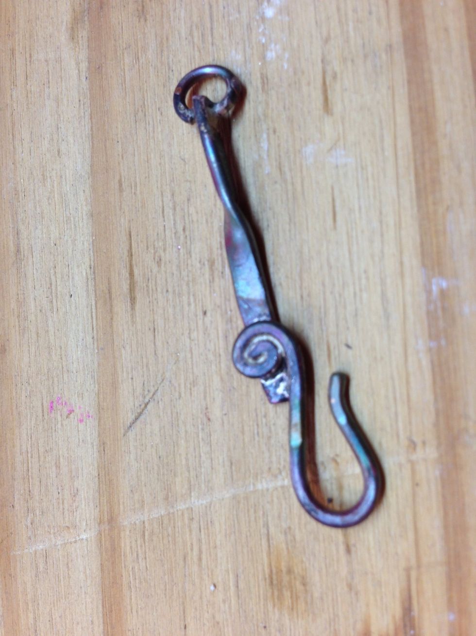 I soldered the clasp link with a 90 degree twist in the middle so that the fluxed elemets wouldn't fall apart when they were heated.