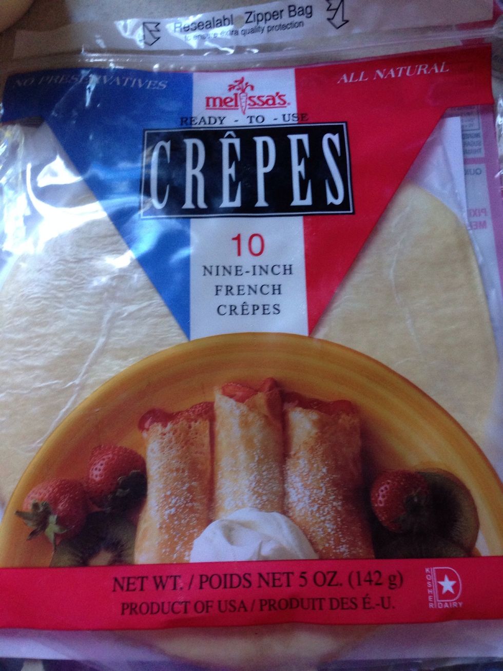 I take 1 crepe and lay it out on the plate