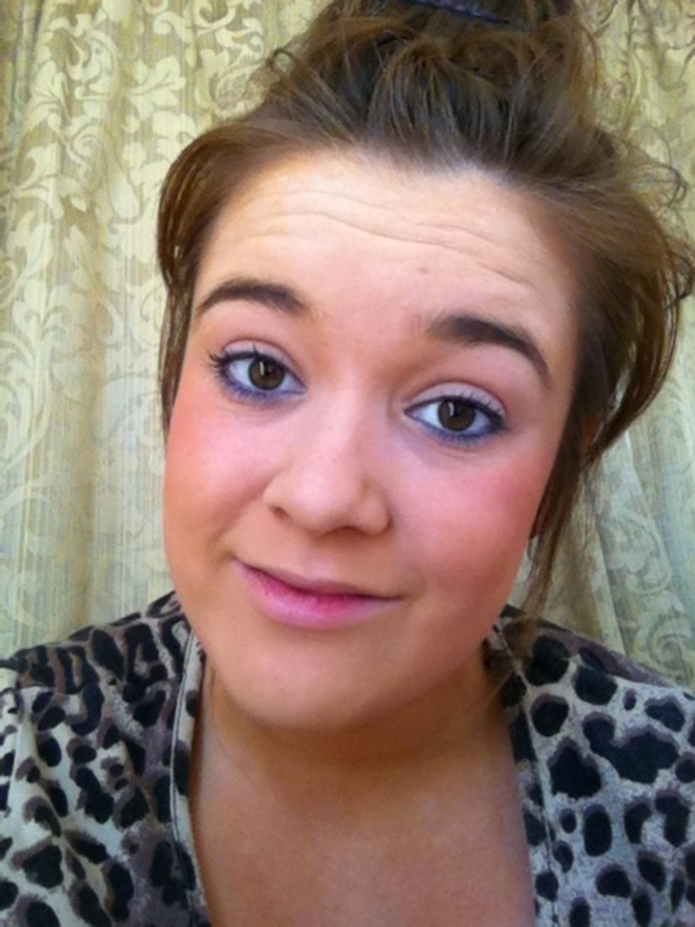 I then like to set my foundation with a light powder, i'm using essence translucent loose pwder and a face2 number 336 blusher :)