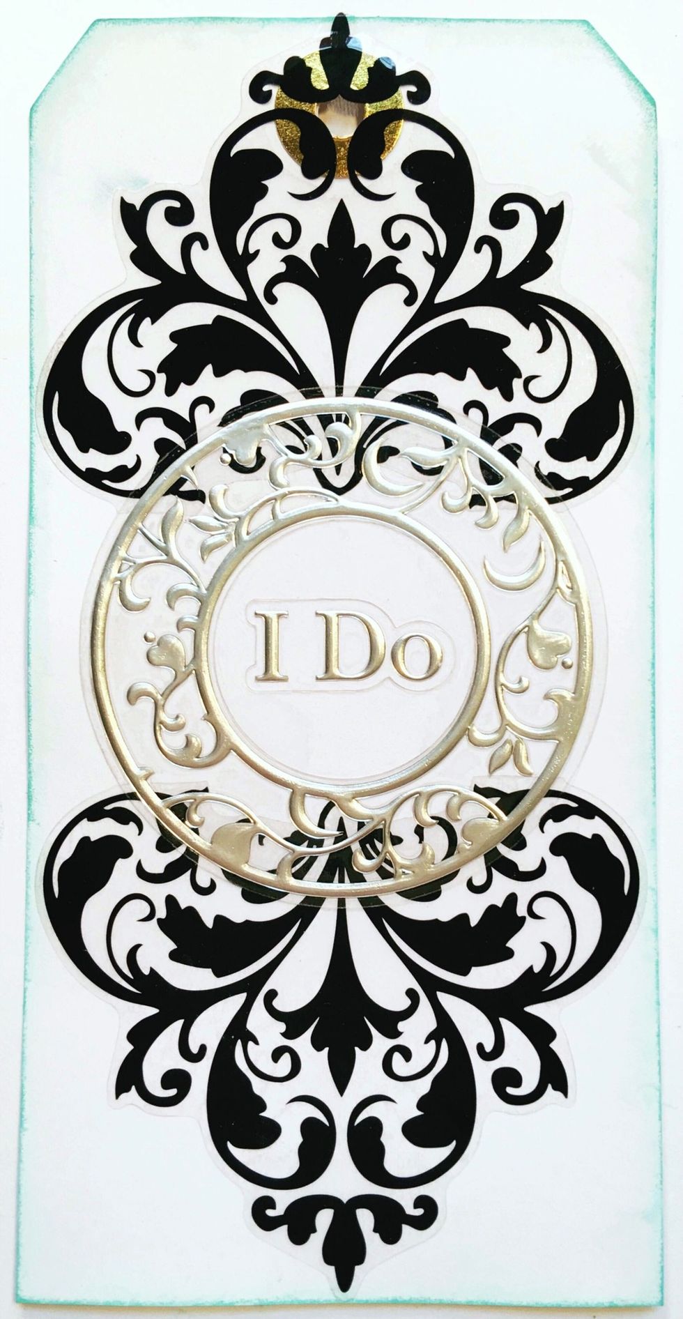 I then placed the silver "I Do" sticker right in the center.