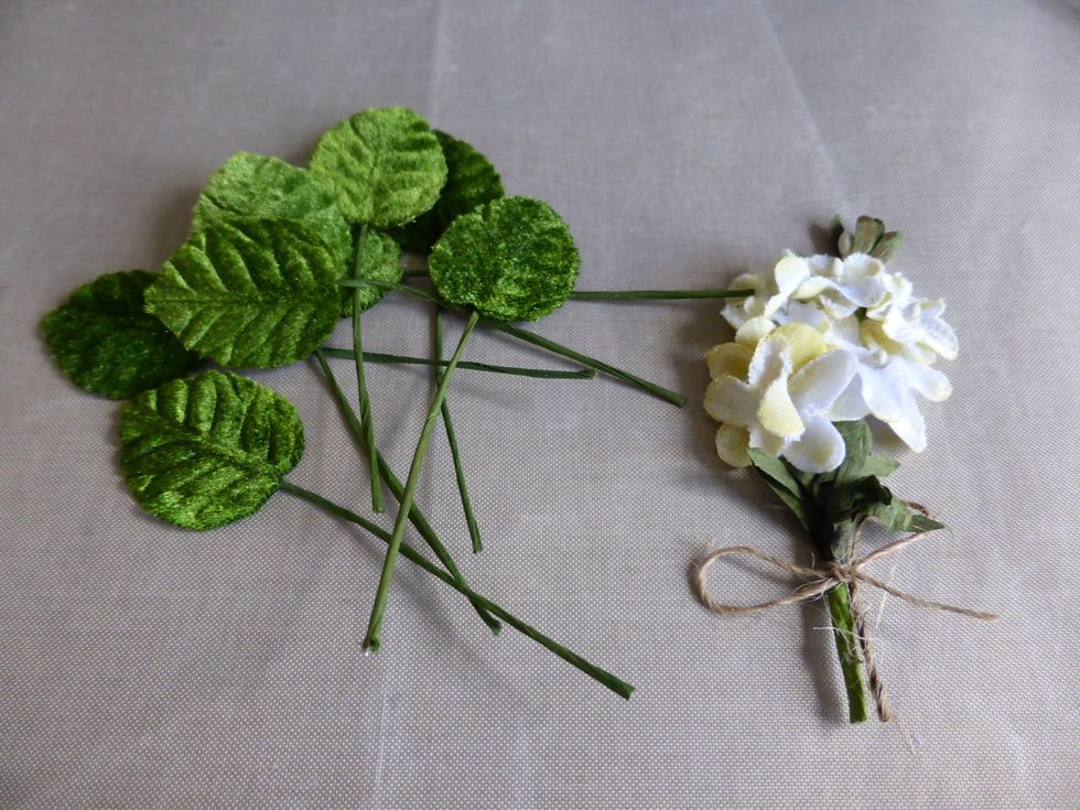 I took the Petaloo Velvet Lilacs in white from the main kit and the leaves from the two Petaloo blossoms packs in the flower add on kit.