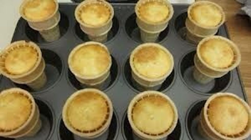 I tried baking the cupcakes in the cones but was disappointed with the outcome. The cones lost their bright color and crunchiness. It was time for plan B.