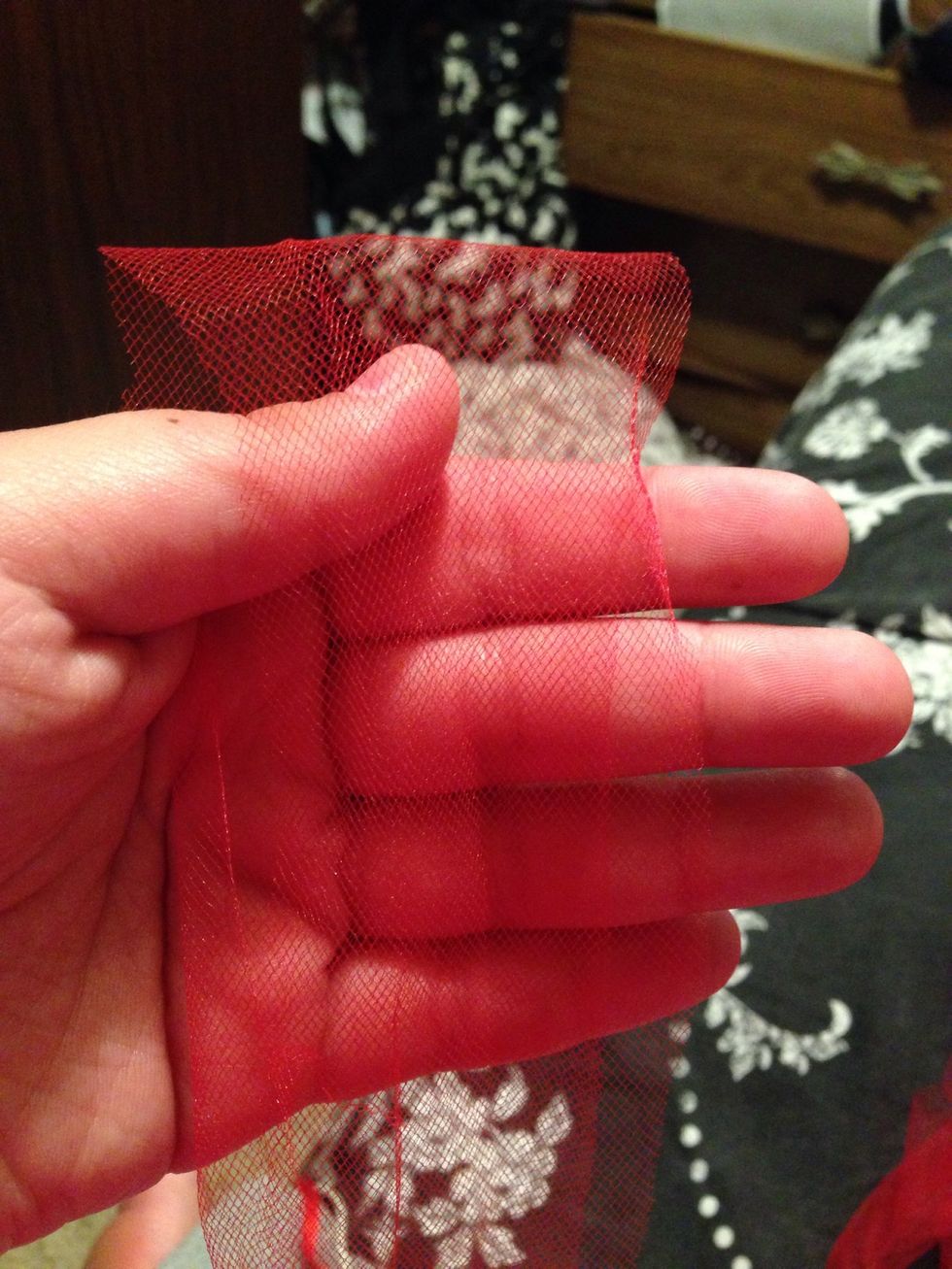 I tries going for about 1.5 inches but all my pieces where off the wall but it's all good. Wider pieces less fluff smaller pieces more wow!!.. My helper was not helping nor making this project easier