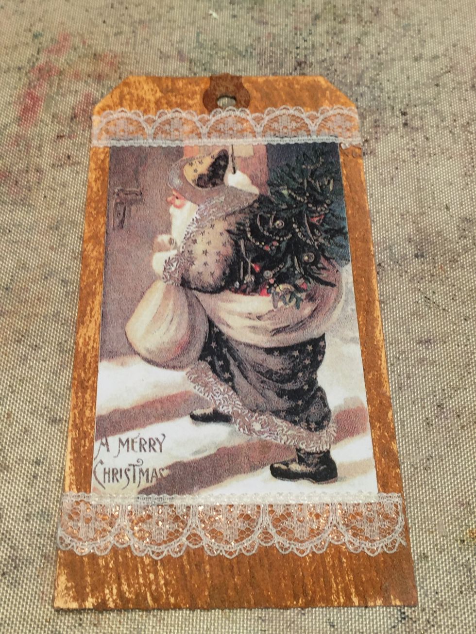 I trimmed this image with a little more of my off-white lace.