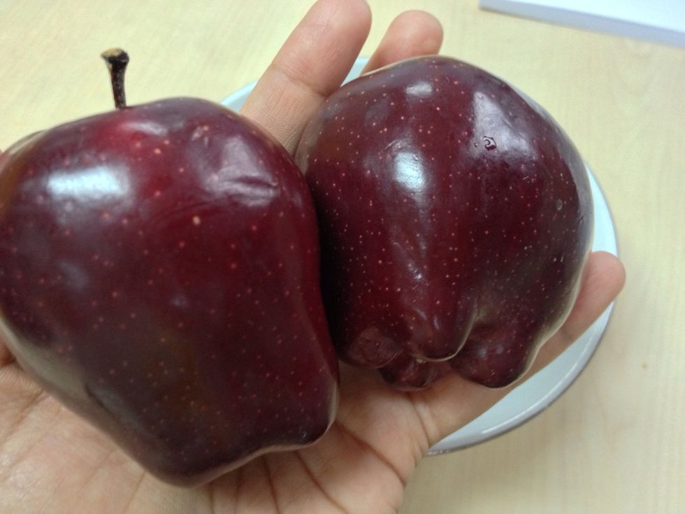 I use 2 small washington apples for this recipe but any firm apples such as Fuji or granny smith apples would be ok though