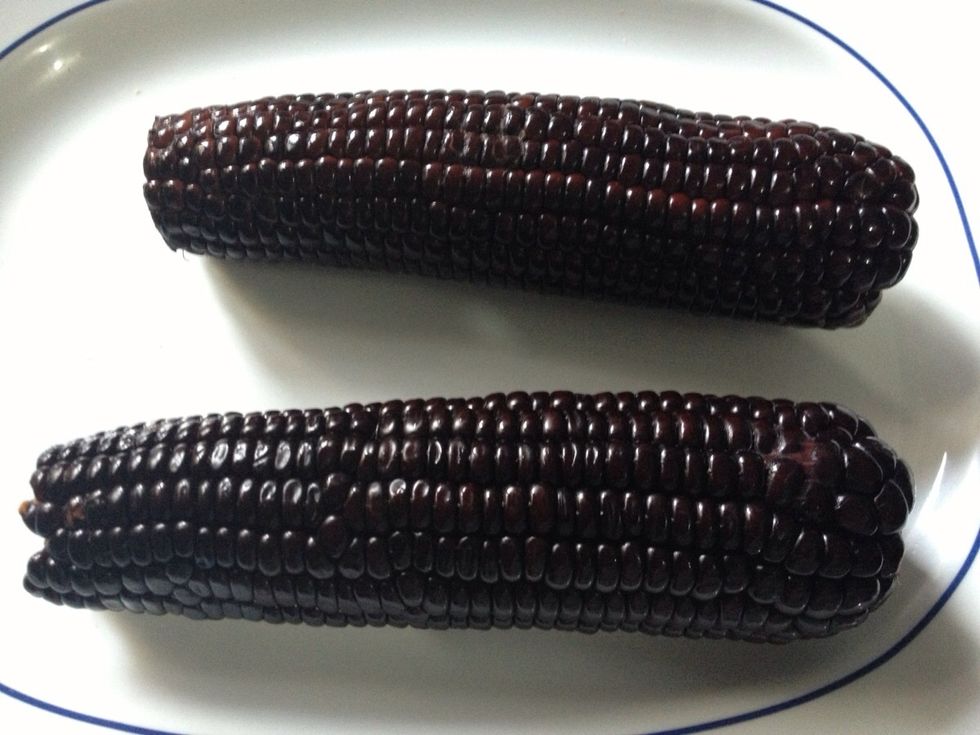 I use 2 sticky purple corns for this recipe, again for color reason :) you are free to use any available corns :)