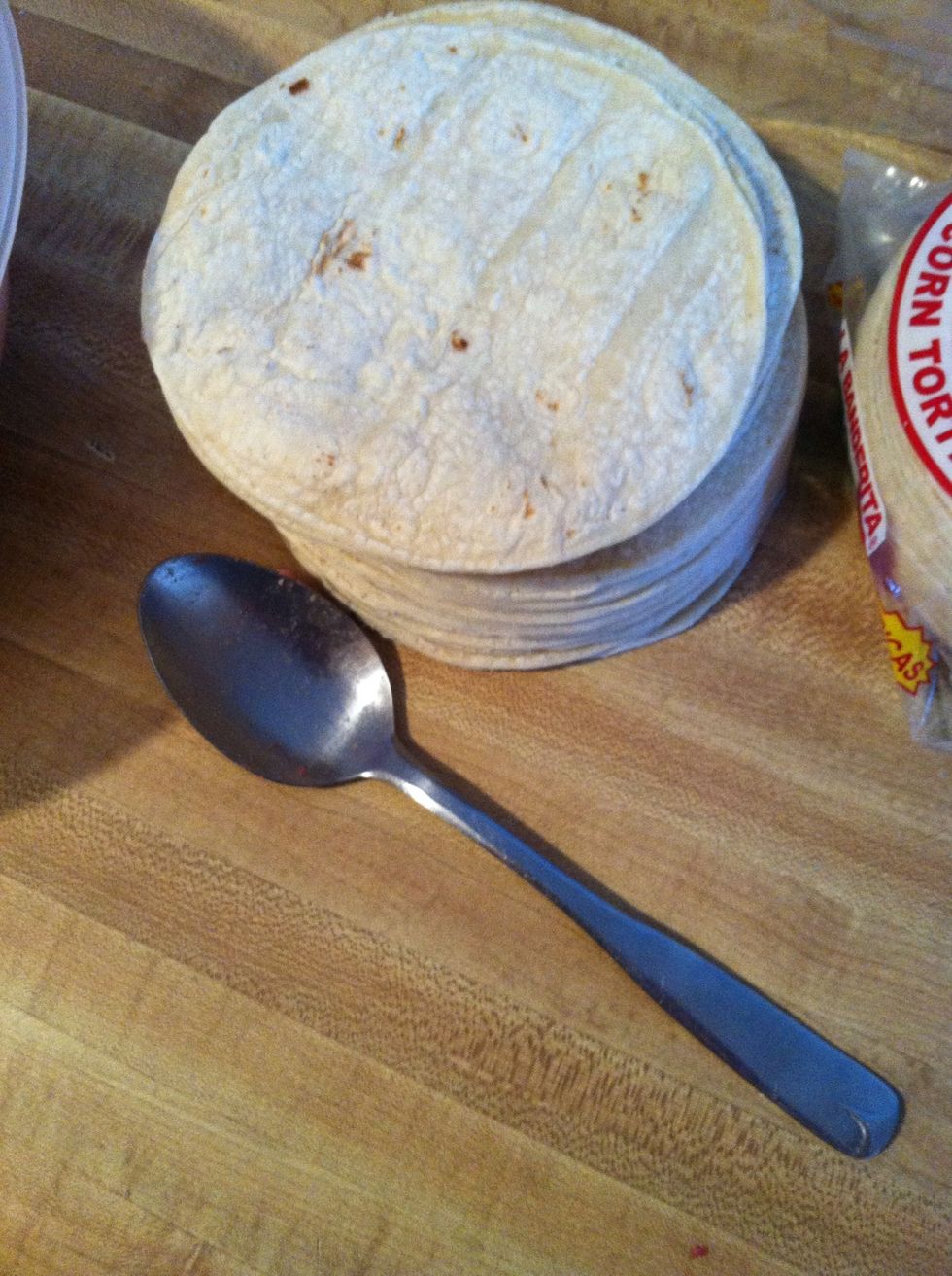 I use a big serving spoon to help measure the ground beef per taco.