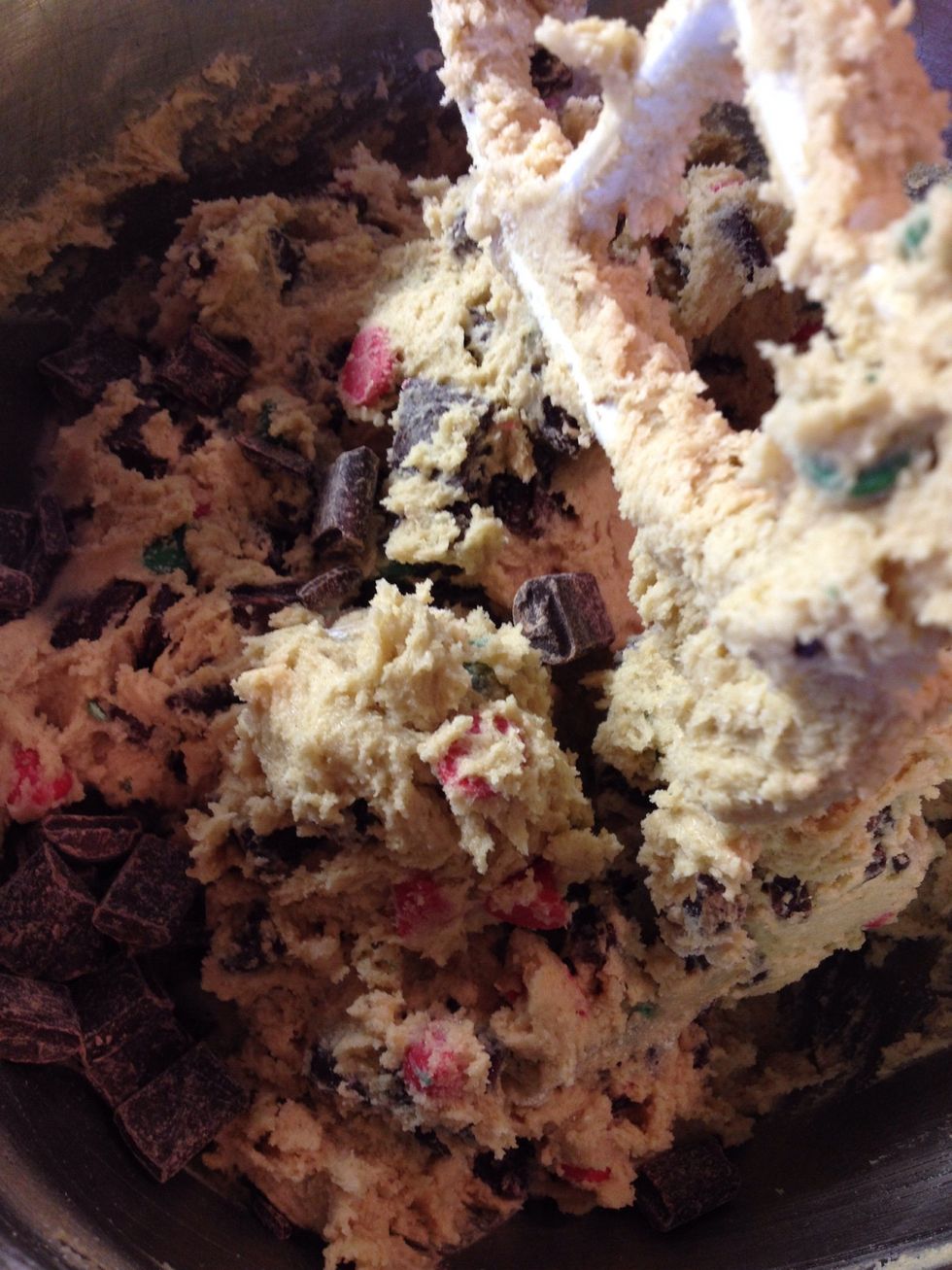 I use about half the bag of the chunks :) Blend slowly and blend well